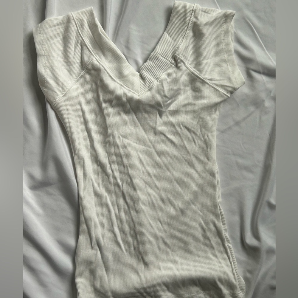 urban outfitters ribbed tee